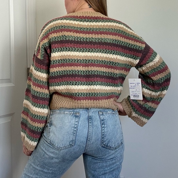 Open Knit Stripe Wide Sleeve Sweater - Picture 6 of 10